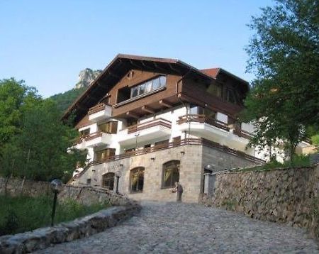 Villa Cherven Тетевен Екстер'єр фото